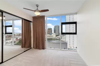 Photo #5: 202515960 Listing 