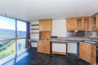 Photo #3: 202515962 Listing 