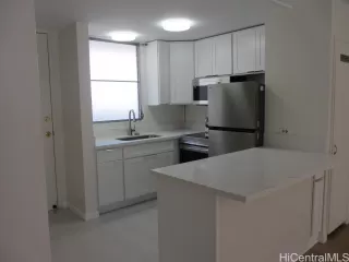 More Details about MLS # 202516002 : 1323 MAKIKI STREET A209