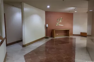 Photo #4: 202516021 Listing 