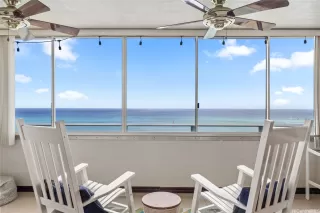 Photo #3: 202516069 Listing 