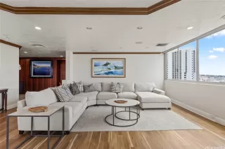 Photo #4: 202516069 Listing 