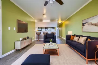 Photo #4: 202516072 Listing 