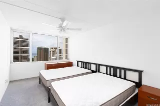 Photo #5: 202516093 Listing 