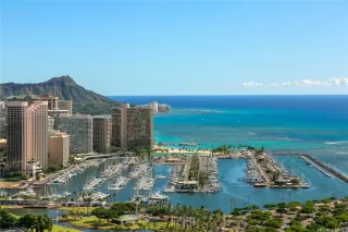 Photo #2: 202516133 Listing