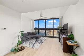 Photo #2: 202516162 Listing 