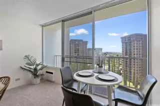 Photo #2: 202516227 Listing