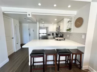 Photo #2: 202516248 Listing 