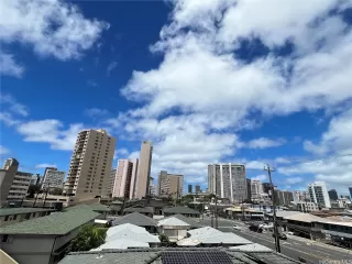 Photo #4: 202516288 Listing 