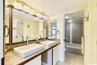 Photo #5: 202516290 Listing 