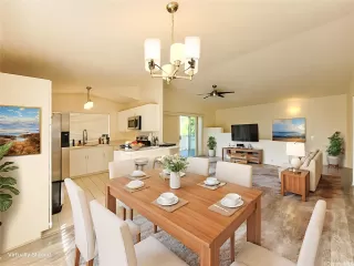 Photo #2: 202516297 Listing 