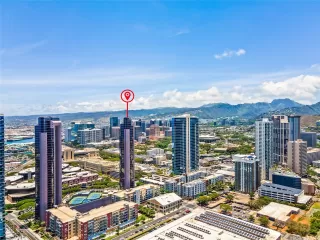 Photo #6: 202516329 Listing 