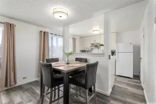 Photo #3: 202516378 Listing 