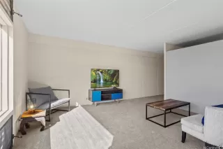 Photo #4: 202516404 Listing 