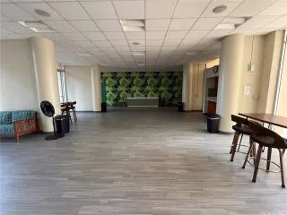 Photo #2: 202516410 Listing