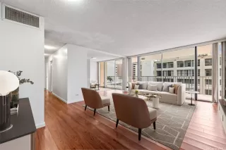 Photo #2: 202516462 Listing 