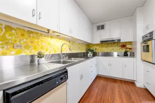 Photo #5: 202516462 Listing 