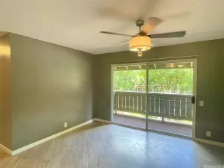 Photo #3: 202516486 Listing 