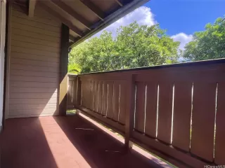 Photo #4: 202516486 Listing 