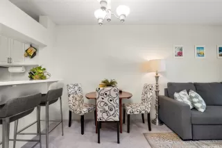 Photo #2: 202516493 Listing 