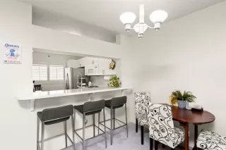 Photo #3: 202516493 Listing 