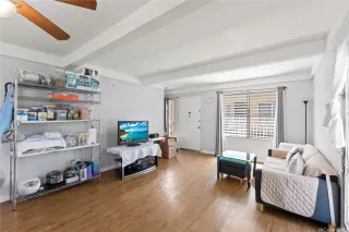 Photo #2: 202516494 Listing 