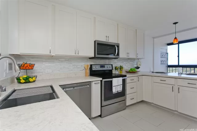 MLS: 202516511 Condo For Sale