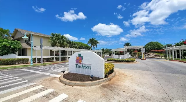 MLS: 202516517 Condo For Sale