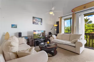 Photo #6: 202516522 Listing