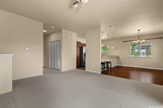 Photo #5: 202516525 Listing 