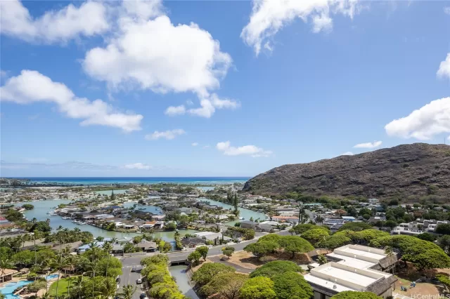 MLS: 202516562 Condo For Sale