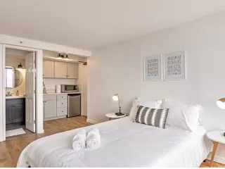 Photo #3: 202516584 Listing