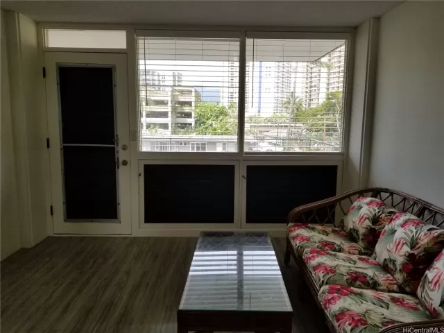 MLS: 202516606 Condo For Sale