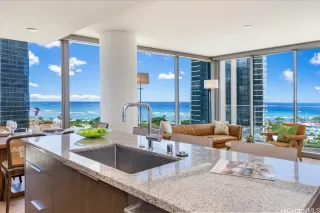 Photo #2: 202516613 Listing 