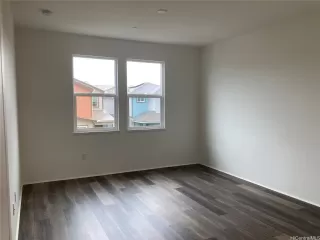 Photo #4: 202516624 Listing 