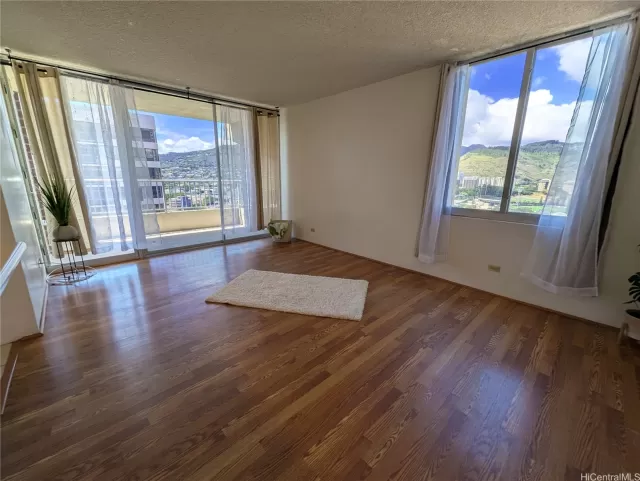 MLS: 202516656 Condo For Sale