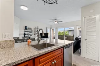 Photo #5: 202516658 Listing 