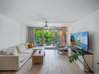 Photo #5: 202516719 Listing 