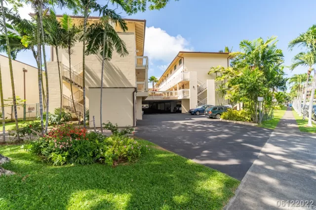 MLS: 202516729 Condo For Sale