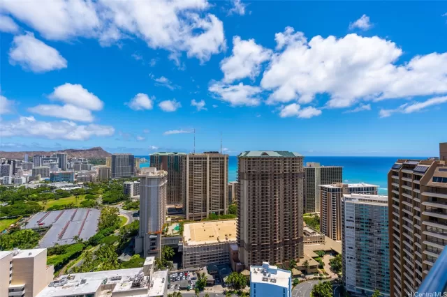 MLS: 202516757 Condo For Sale