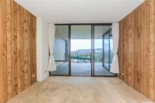 Photo #6: 202516796 Listing