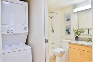 Photo #5: 202516812 Listing 