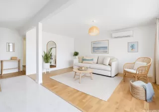 Photo #3: 202516815 Listing