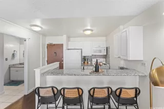 Photo #4: 202516818 Listing 