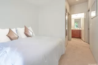 Photo #6: 202516827 Listing