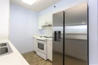 Photo #3: 202516840 Listing 