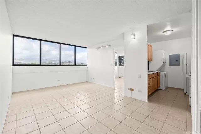 MLS: 202516877 Condo For Sale