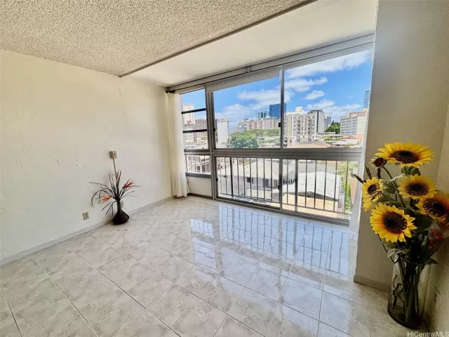 MLS: 202516878 Condo For Sale