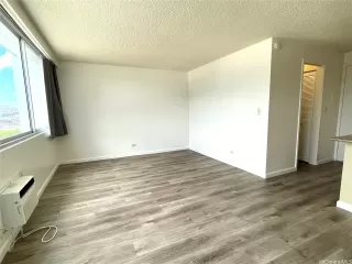 Photo #3: 202516883 Listing 