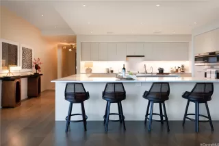 Photo #6: 202516904 Listing 